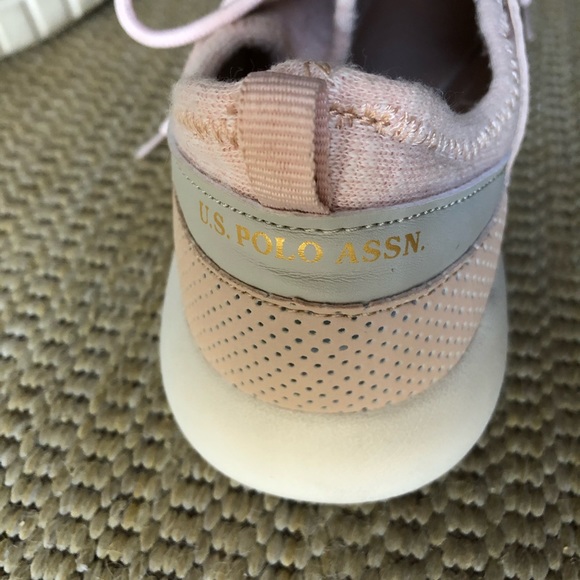 US Polo Association 8.5 Pink Walking Shoe - Picture 5 of 8